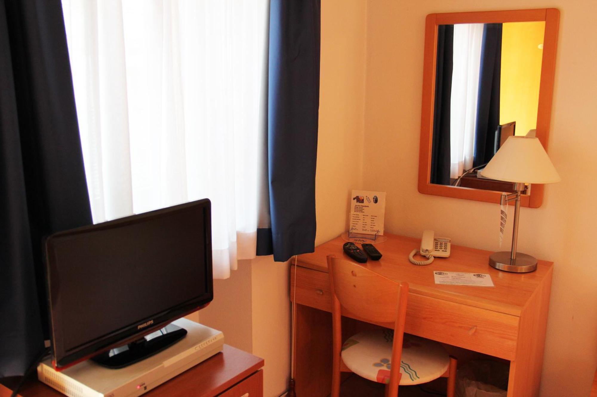 טריאסטה Albergo Al Viale מראה חיצוני תמונה