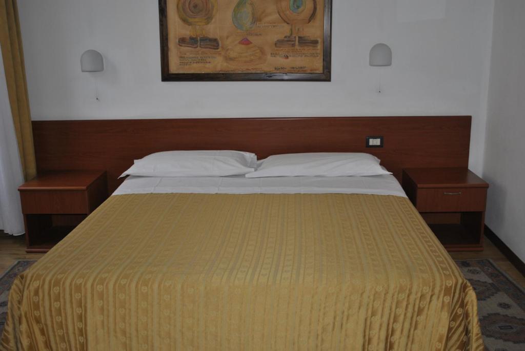 טריאסטה Albergo Al Viale חדר תמונה